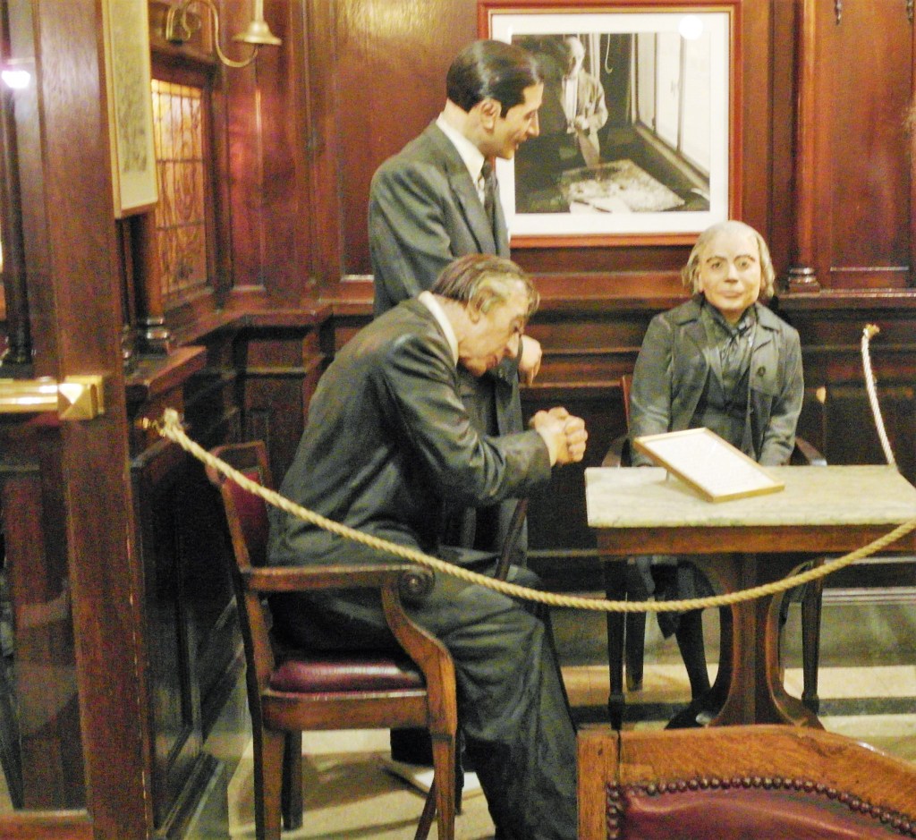 Cafe Tortoni/Buenos Aires