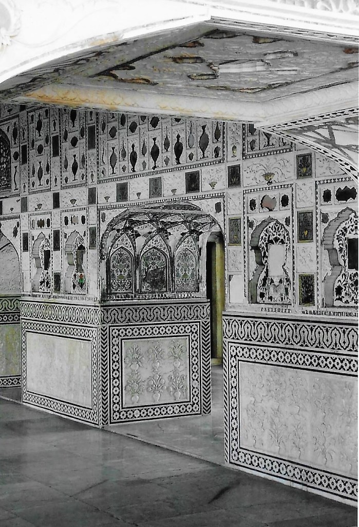 Sukh Niwas/Amber Fort