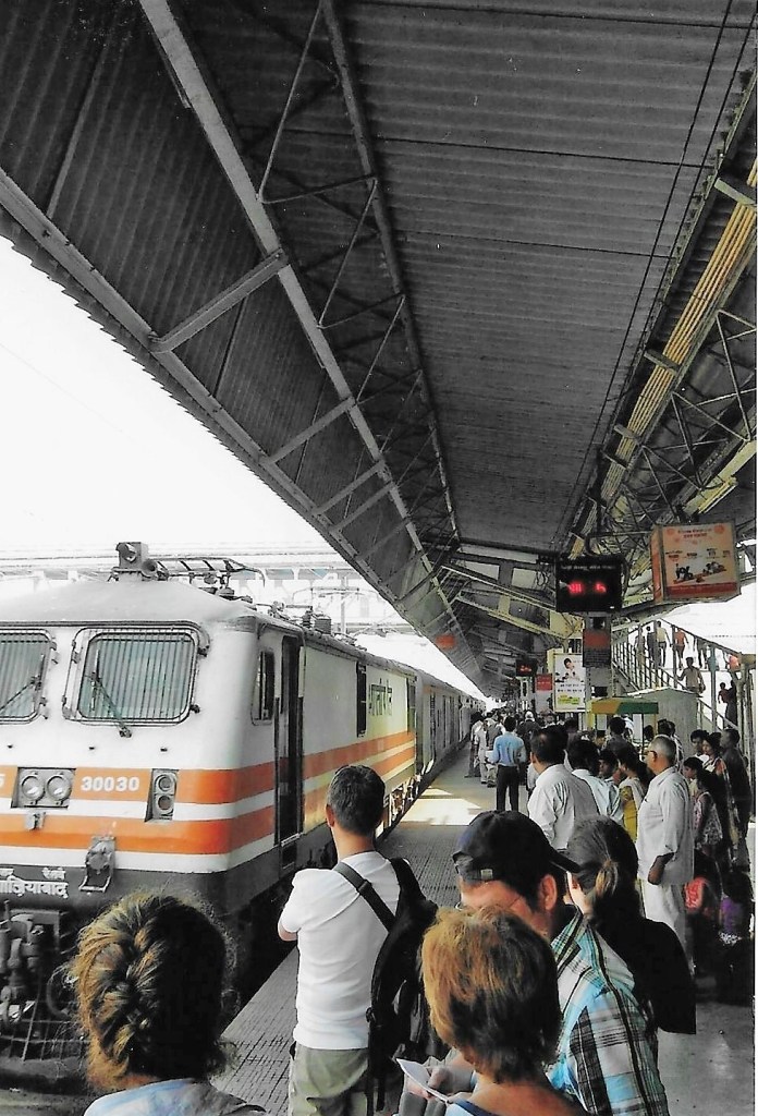 Shatabdi Express/Bahnhof Agra