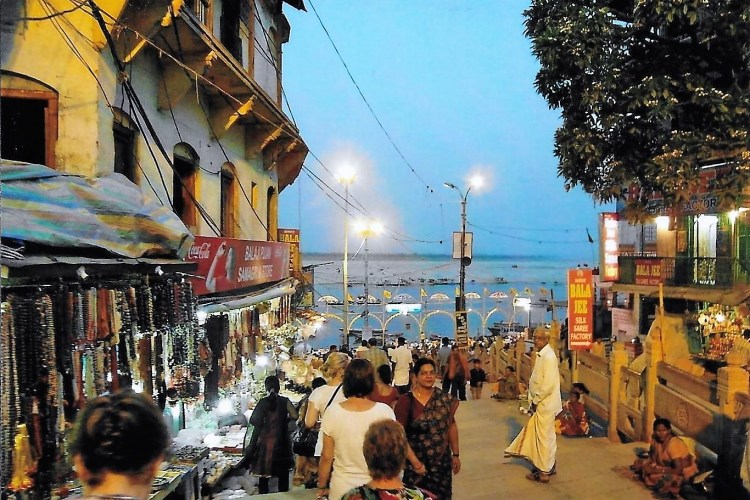 Dashashwamedha Ghat-Abends