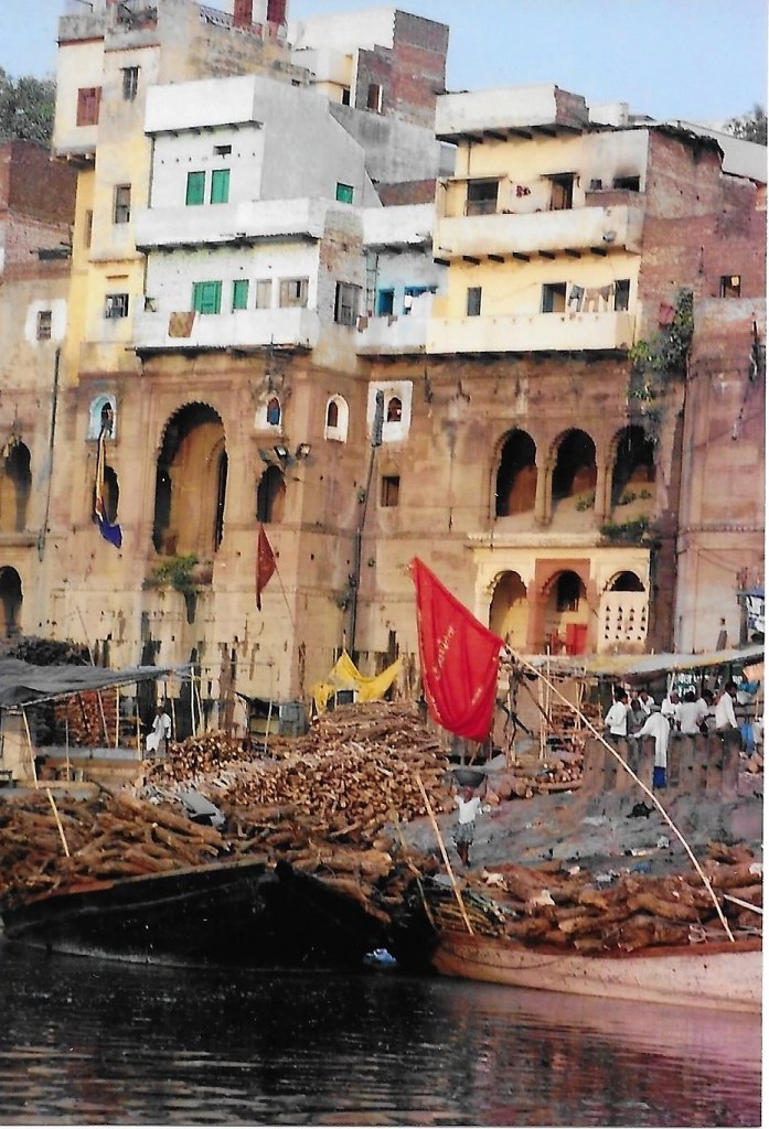 Holz für Einäscherung