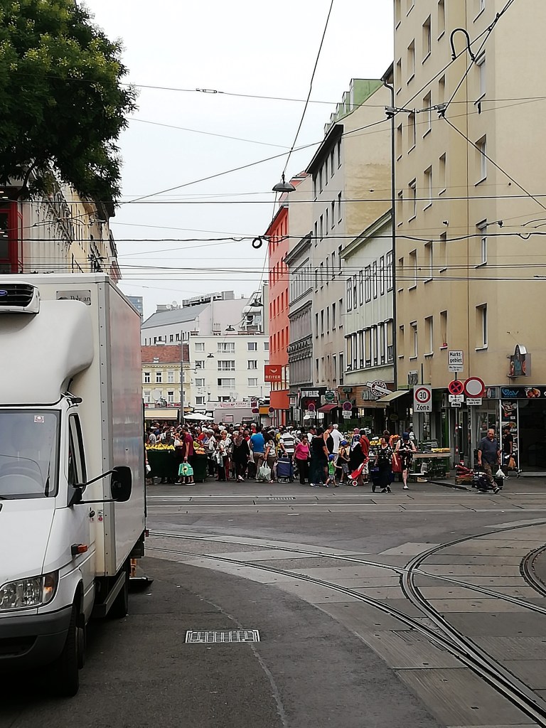 Viktor-Adler Markt/Bauernmarkt